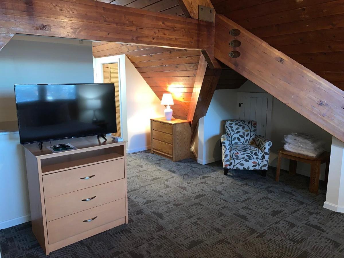 Courtyard Resort 海恩尼斯 外观 照片